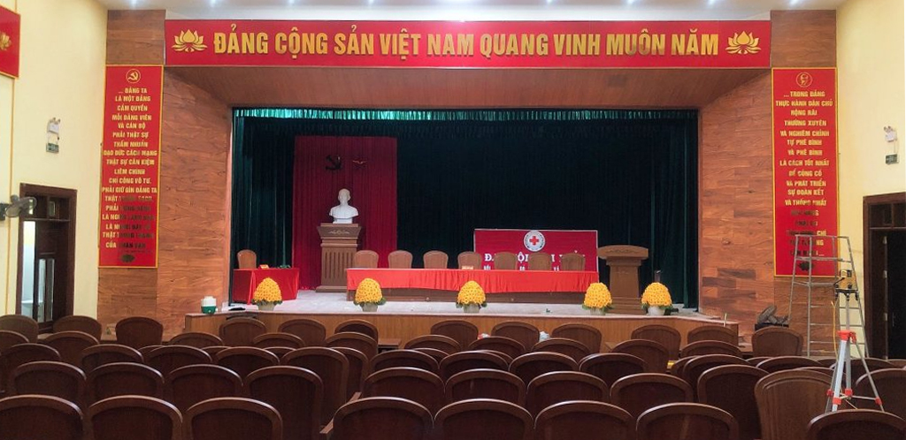 tu yen tu yen